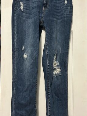Judy Blue Slim Fit Medium Wash Jeans. Size 11/30